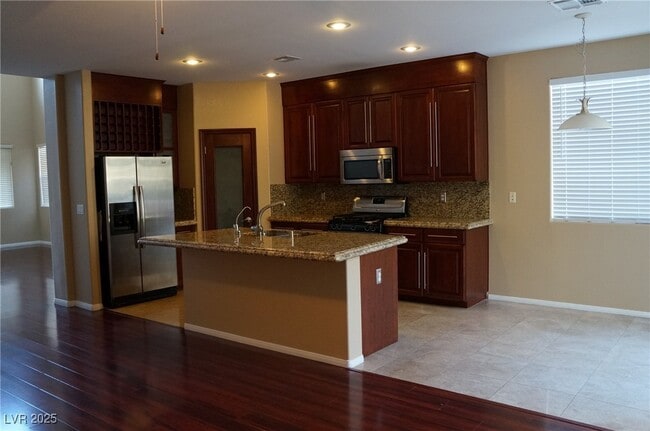 Photo - 235 Crooked Tree Dr