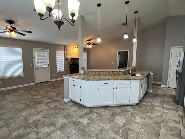 Photo - 3 Bedroom - 2 Bathroom - 2 Car Garage