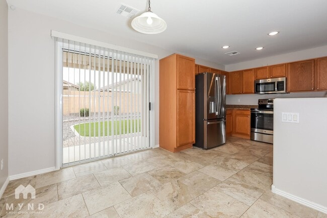 2751 E Olivine Rd
