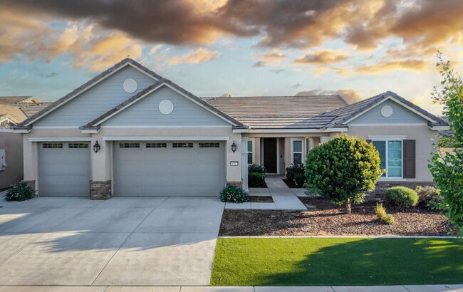 14317 Pemberley Passage Ave