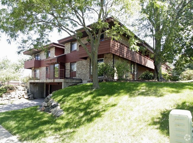 High Point Manor