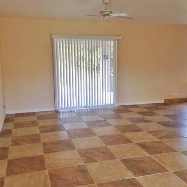 Photo - 6886 Babbit Ave