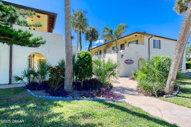 Photo - 400 Oakridge Blvd Unit 23