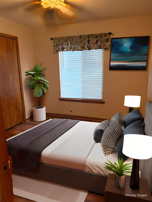 Photo - 204 Marigold Cir