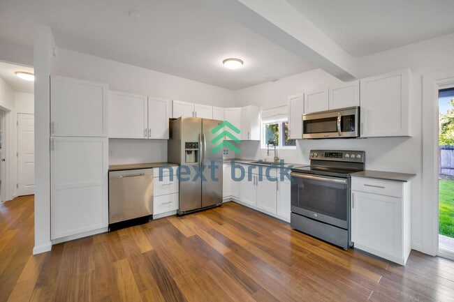 Photo - 2 Bed and 2 Bath Single Family is Availabl...