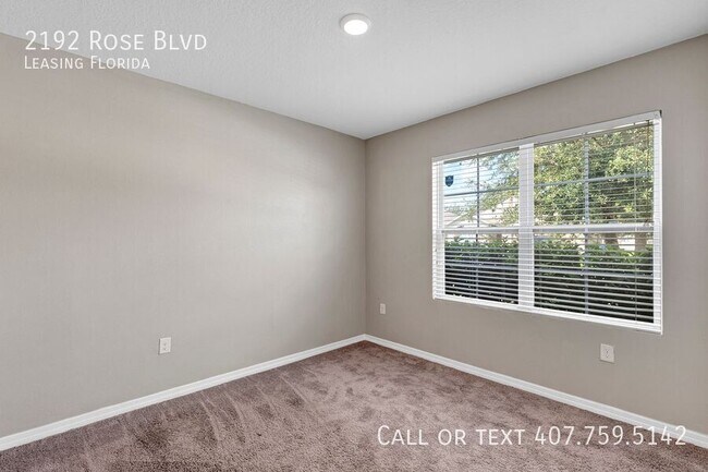 Photo - 2192 Rose Blvd