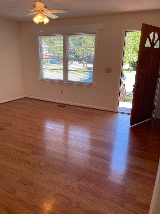 Photo - Charming Home in the Heart of the Congaree...