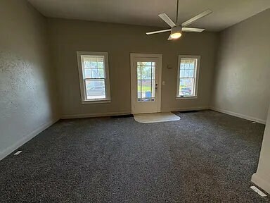 Photo - 311 Perry St House