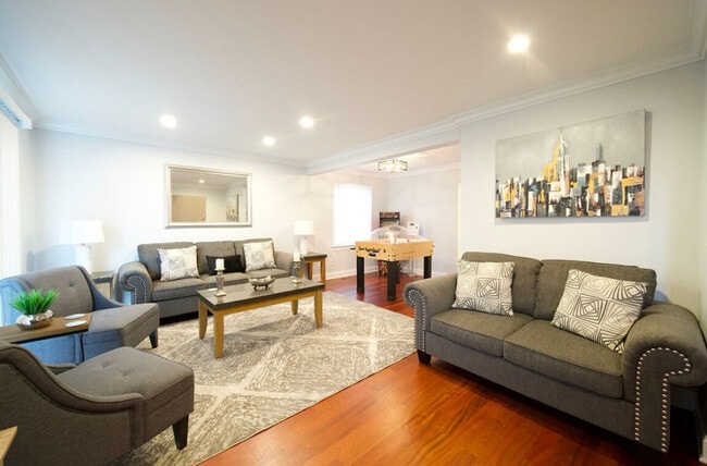 Photo - 916-920-920 Dean St Unidad ID1285029P