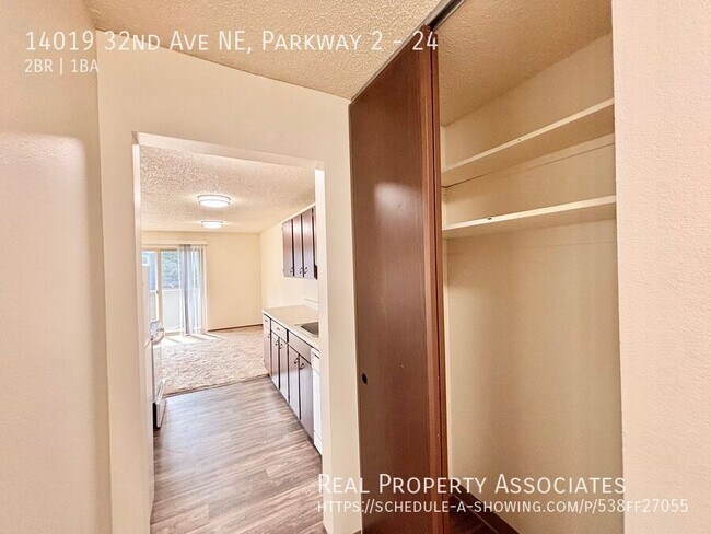 Photo - Parkway Apartments