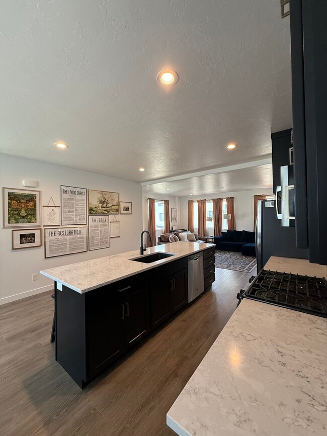 Photo - 508 S 1080 W