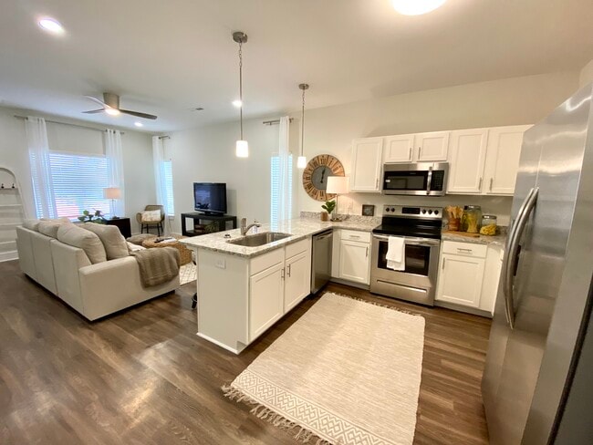 Cambridge Creek Court