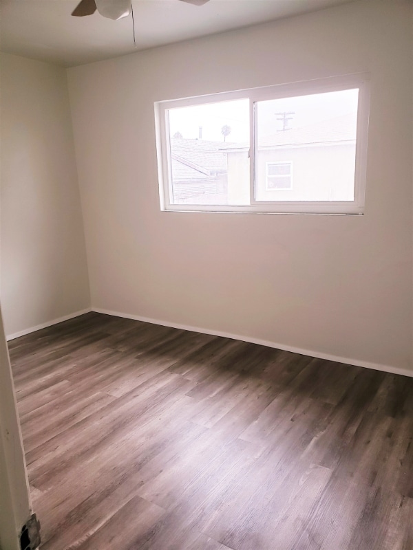 Photo - 3886 Superior St