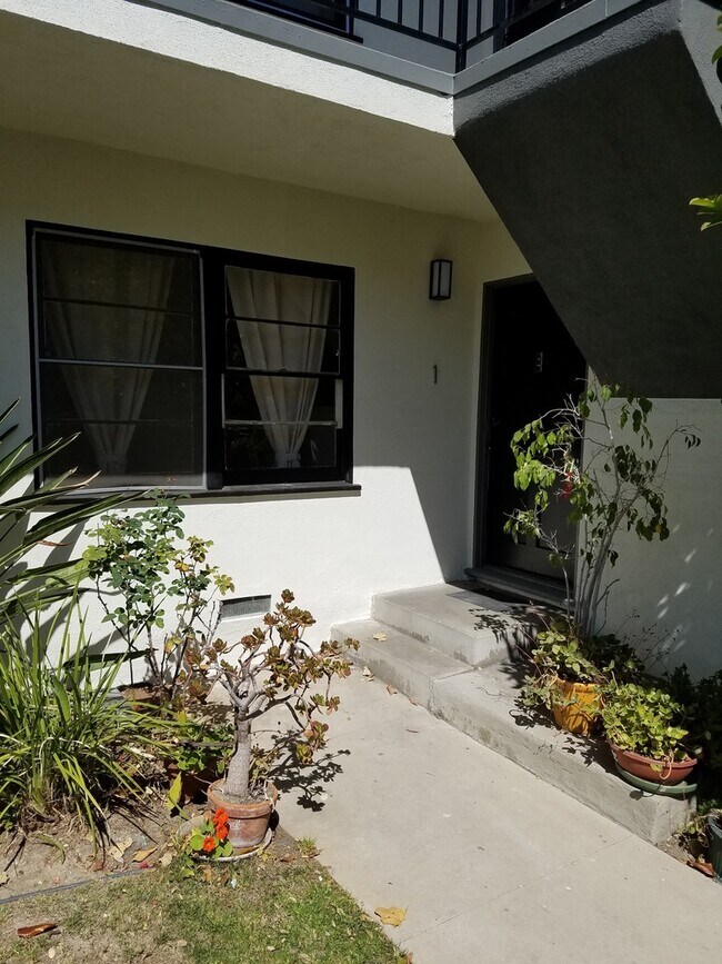 Glendale Terrace Apartments - AC Townhomes LLC