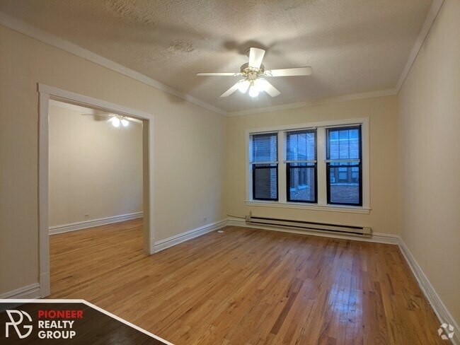 Building Photo - 633 W Cornelia Ave Unit #C628.5-N1 Rental