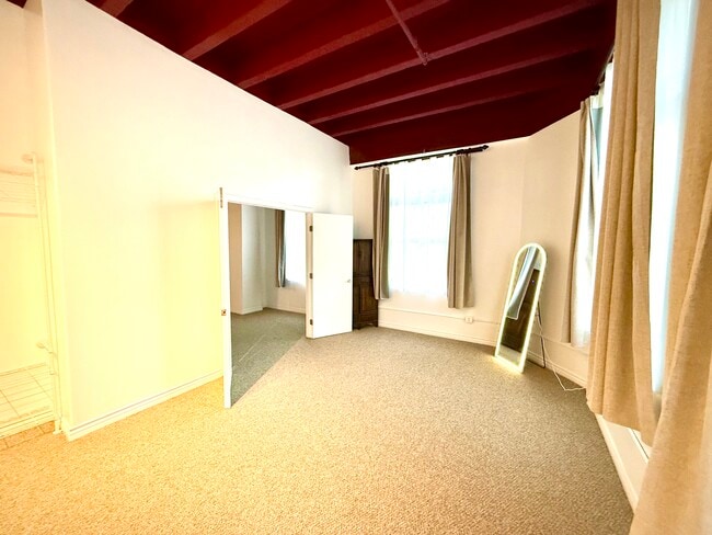 Photo - 312 W 5th St Unit 518