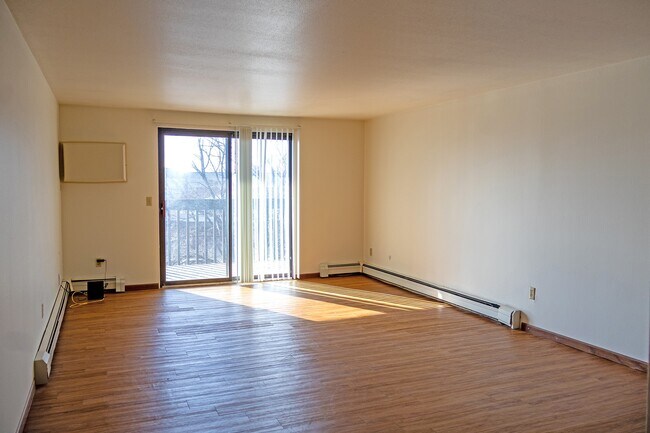 Elevate your living space at The Gallery with this bright, spacious layout featuring large windows and modern finishes. Enjoy the perfect blend of comfort and style. Don't miss out—schedule a visit today to see all that awaits!