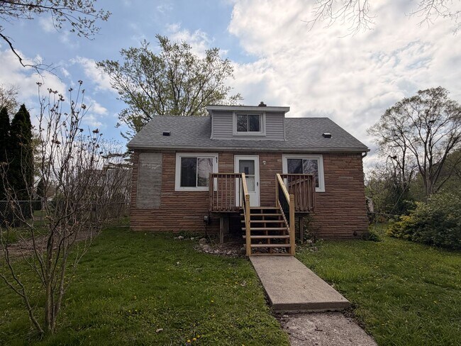Photo - Rehabbed Waterford house available now!