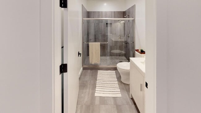 Photo - Furnished Bedroom in NOPA Unidad 6 - 6