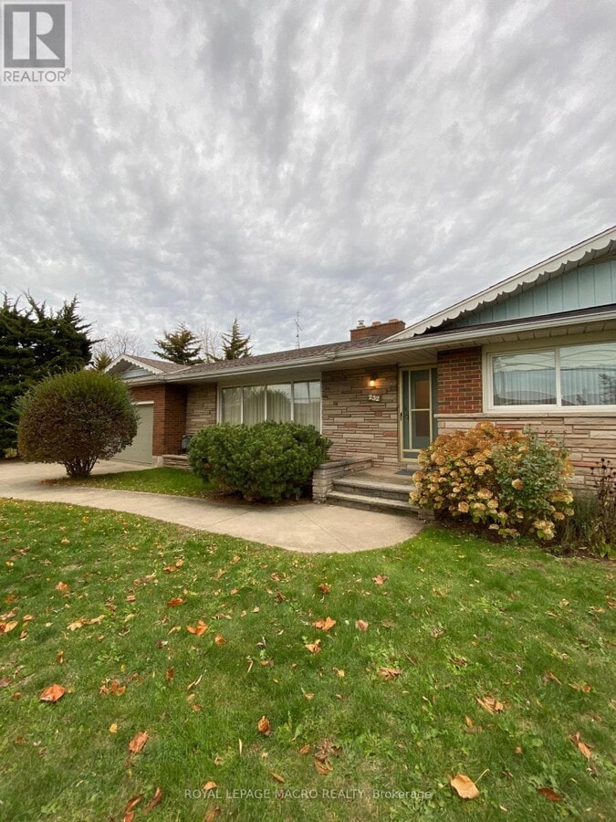 Photo - 232 McNeilly Rd