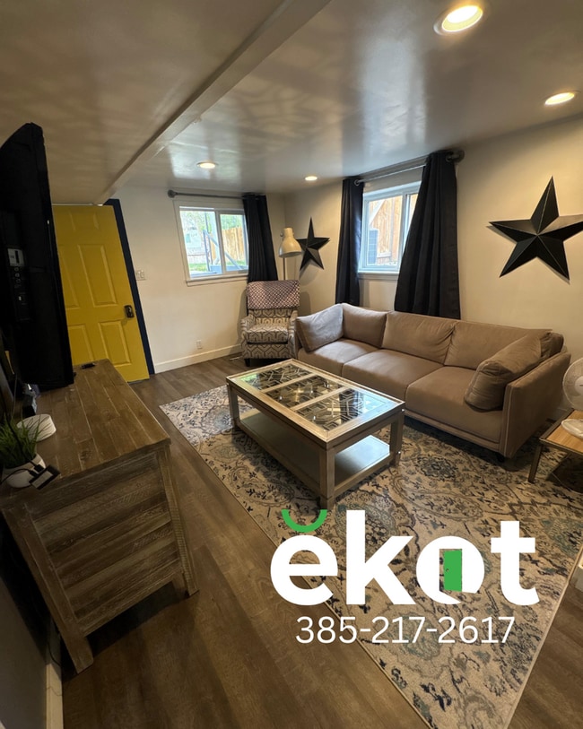 Photo - Birtok-500 South-1267 Unit 1