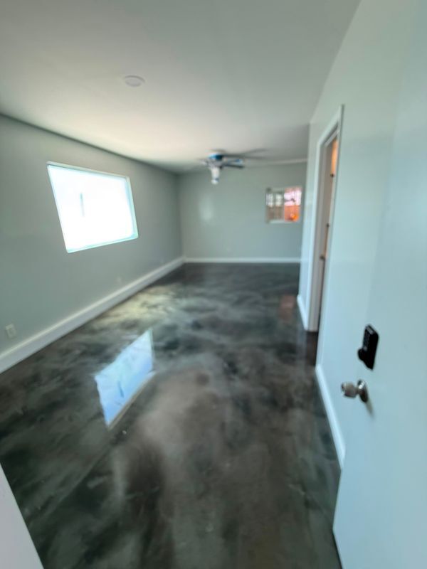 7302 San Miguel