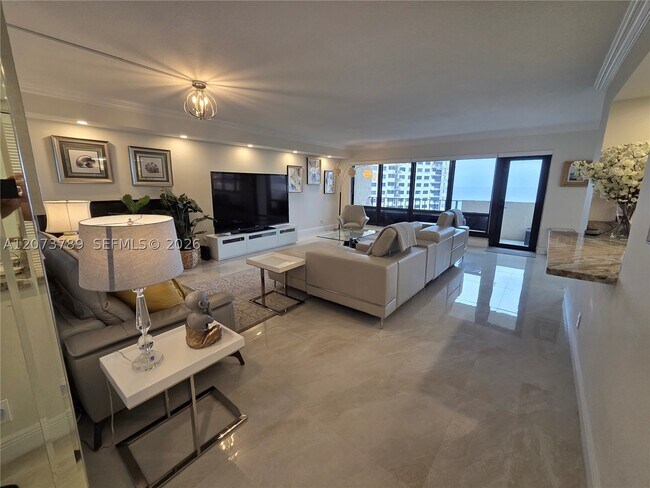 Photo - 4900 N Ocean Dr Unit 912
