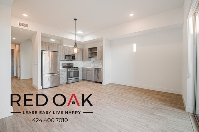 Photo - 1331 W 7th St Unit 311