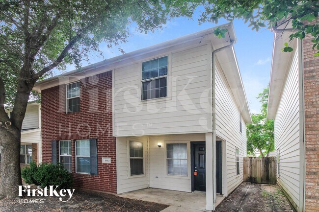 Photo - 6402 Mountain Pines Ln