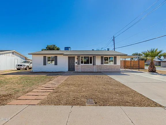 Photo - 2245 W Laurel Ln