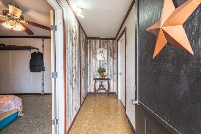 Photo - 12320 FM1764