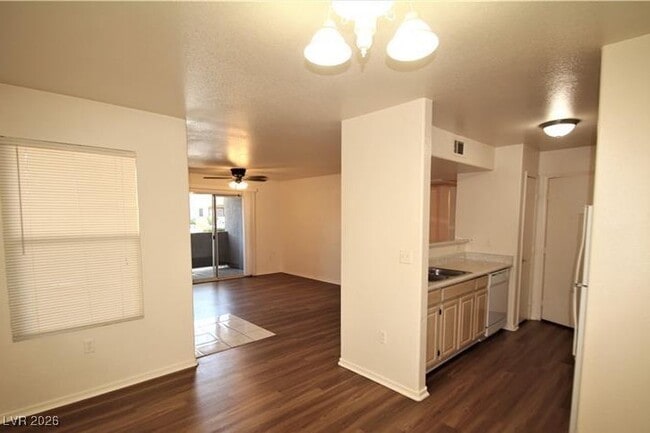 Photo - 555 E Silverado Ranch Blvd Unit 1071