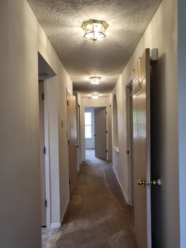 Photo - 827 Country Club Dr SE Unit APT 2A