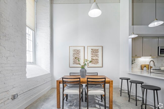 Dining Area - The Lofts at King Mill