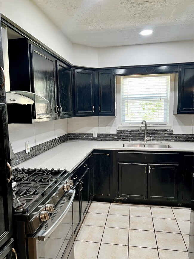 Photo - 233 S Ohio Ave