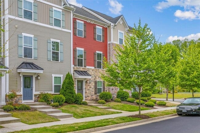 Photo - 3 bedroom/ 2 full bathroom and 1 half bathroom -Villages at Candle Station
