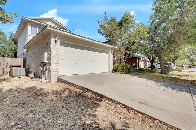 Photo - 3735 Castle Rock Dr