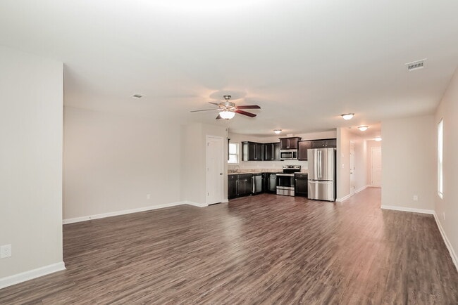 Photo - 6364 Avery St SW