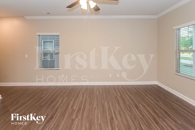 Photo - 11939 Hambright Rd