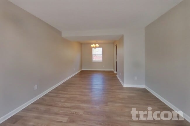 308 May Oak Rd