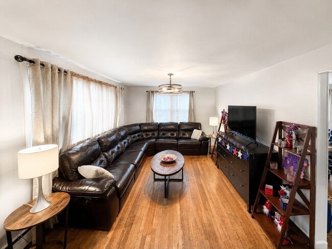 Photo - 707 N Main St Unit 707