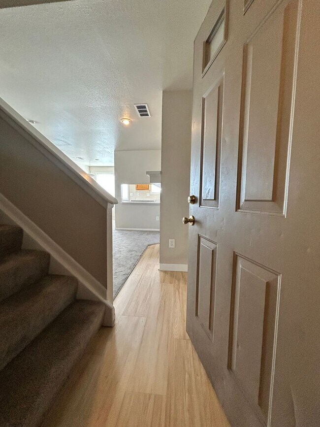 Photo - Condo Available For Rent In Northeast Boulder's Kings Ridge Unidad 2