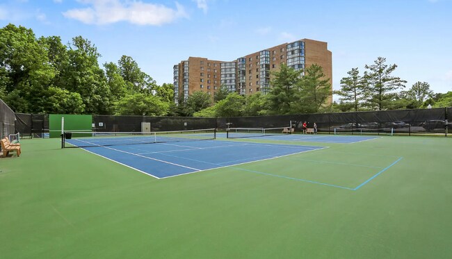 Tennis Courts - 3005 S Leisure World Blvd Unit 324