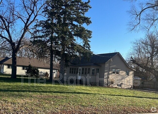Building Photo - 101 River Rd Dr Rental