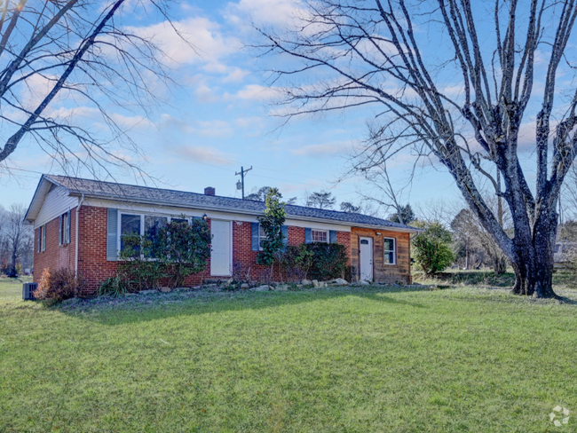 Building Photo - 454 Mount Pleasant Church Rd Rental
