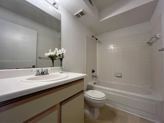 Photo - 2662 NW 33rd St Unit 2510