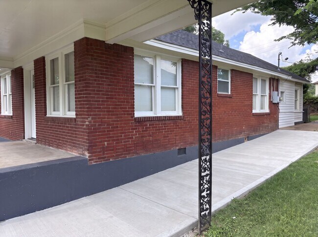 Photo - Spacious 4 Bedroom Home in Memphis – $1,770/Month | Housing Vouchers Accepted