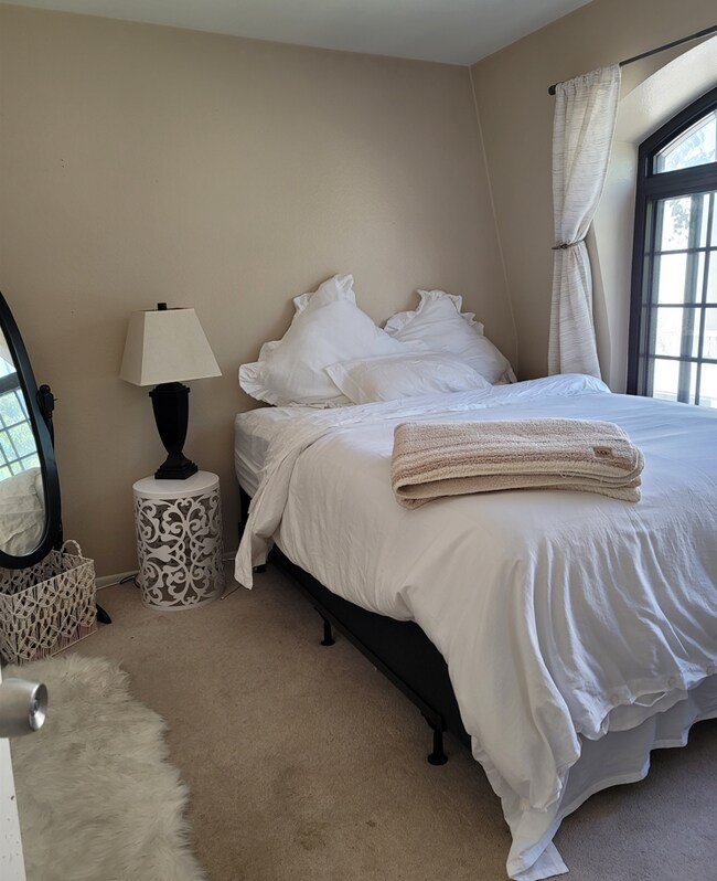 Photo - 8105 Redlands St