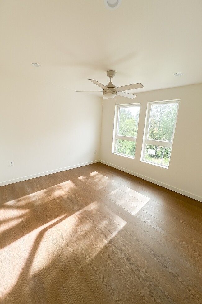 Photo - 4210 1/2 Portola Ave