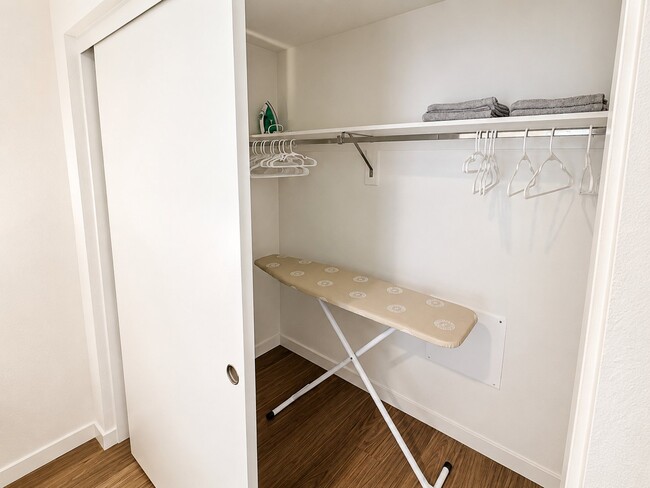 Photo - 18900 Parthenia St Unit 105